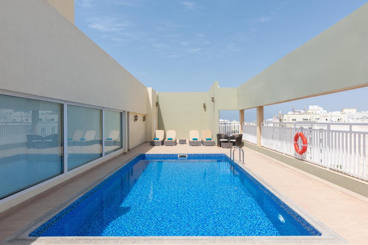 Centara Life Muscat Dunes Hotel Exteriör bild